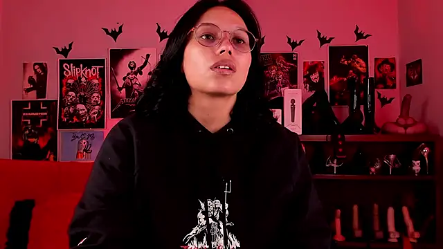 lilith-deveraux online show from 03.30.26