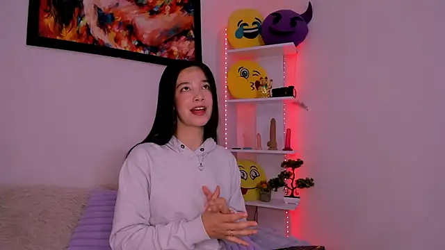 Snapshot of Manuelaa_mejiia chatting on 10.10.25 Manuelaa mejiia online show from 10.10.25