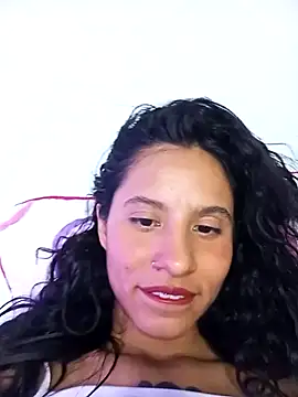 Snapshot of Karii-R chatting on 12.07.24 Karii-R online show from 12.07.24