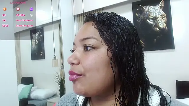 virtual charm online show from 01.25.25