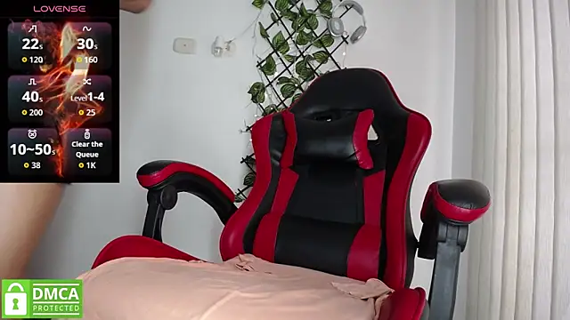 darkviper26 online show from 10.14.25