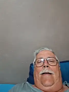 Snapshot of NawtyB1965 chatting on 10.05.25 NawtyB1965 online show from 10.05.25