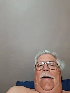 Snapshot of NawtyB1965 chatting on 11.01.25 NawtyB1965 online show from 11.01.25