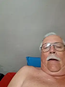 NawtyB1965 online show from 01.12.26