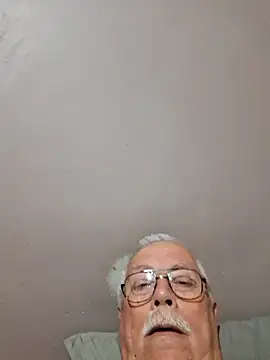 Snapshot of NawtyB1965 chatting on 06.25.26 NawtyB1965 online show from 06.25.26