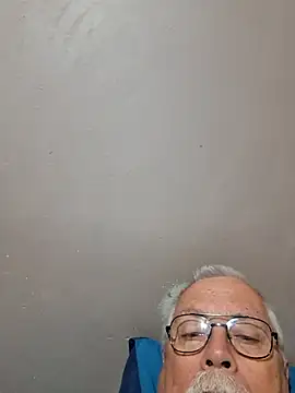 Snapshot of NawtyB1965 chatting on 06.29.26 NawtyB1965 online show from 06.29.26