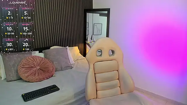 Snapshot of Axel_brunette1 chatting on 09.12.25 Axel brunette1 online show from 09.12.25