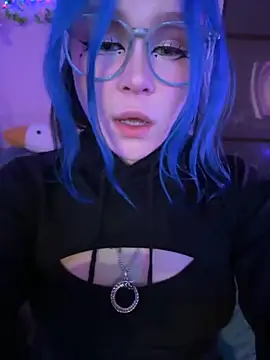 MaddisonHaas online show from 10.13.25