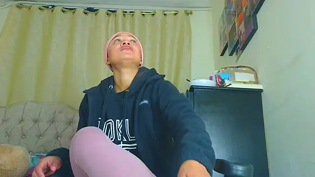 Samary thomas online show from 04.11.26