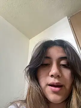 karlynoguez online show from 02.14.25