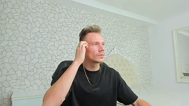 MateoBenjaminX online show from 12.02.24