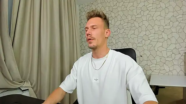 MateoBenjaminX online show from 12.14.24