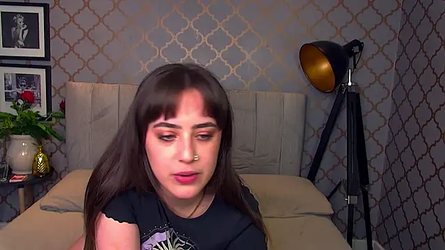 ValentinaBouxBabestation online show from 02.06.25