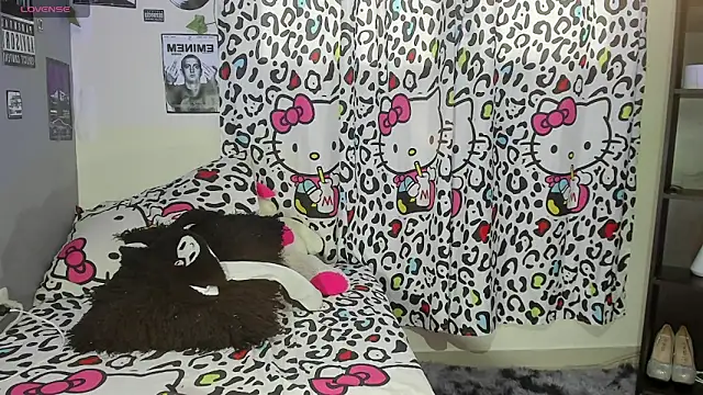  maria foxx  online show from 11.28.25