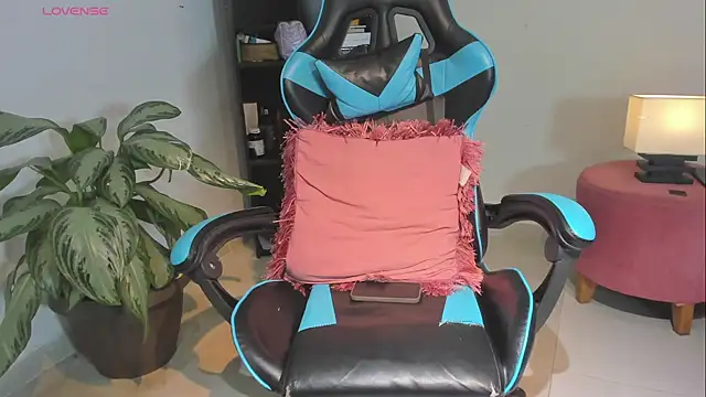  maria foxx  online show from 05.23.26