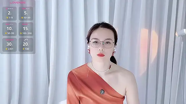 Alina-688- online show from 03.10.25