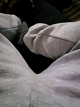 Snapshot of DBento0702 chatting on 01.23.25 DBento0702 online show from 01.23.25