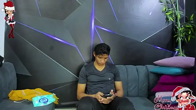 Snapshot of playsgirlhot chatting on 11.04.25 playsgirlhot online show from 11.04.25