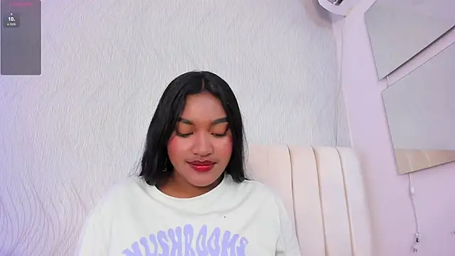 Snapshot of kayna_gomez chatting on 09.30.25 kayna gomez online show from 09.30.25