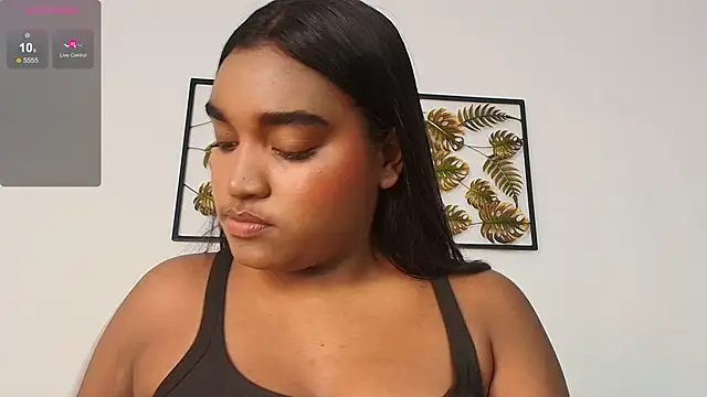 Snapshot of kayna_gomez chatting on 11.07.25 kayna gomez online show from 11.07.25