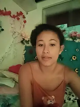 Snapshot of Milkdulce1 chatting on 05.15.26 Milkdulce1 online show from 05.15.26