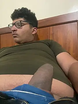 Snapshot of Ruk436 chatting on 12.28.24 Ruk436 online show from 12.28.24