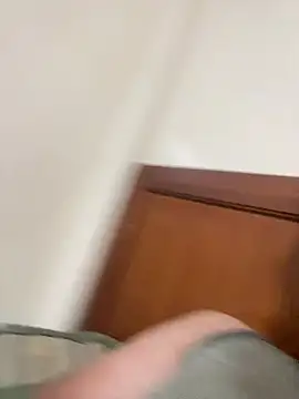 Snapshot of Ruk436 chatting on 02.14.25 Ruk436 online show from 02.14.25