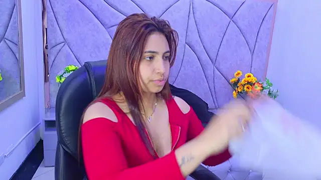 Snapshot of Tammy_Blackk chatting on 10.07.25 Tammy Blackk online show from 10.07.25