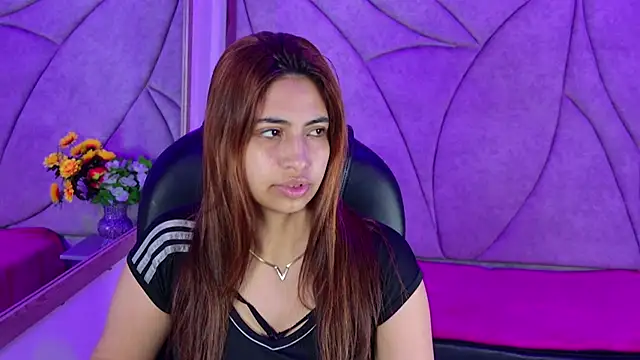 Snapshot of Tammy_Blackk chatting on 10.19.25 Tammy Blackk online show from 10.19.25