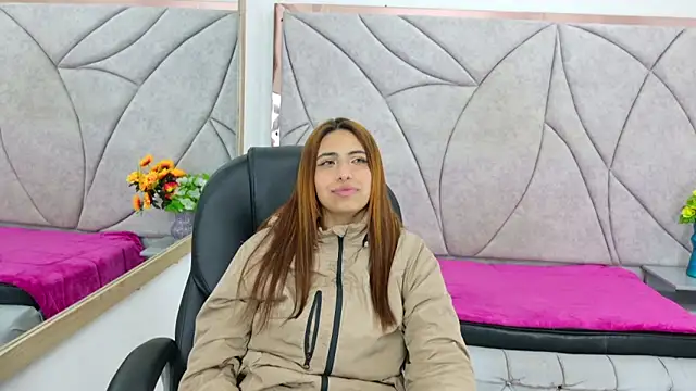 Snapshot of Tammy_Blackk chatting on 10.21.25 Tammy Blackk online show from 10.21.25