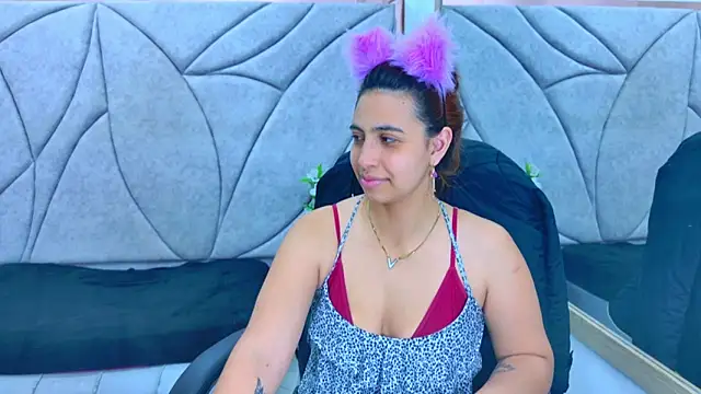 Snapshot of Tammy_Blackk chatting on 11.12.25 Tammy Blackk online show from 11.12.25