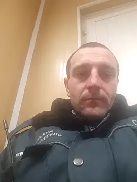 serjdj90 online show from 12.04.24