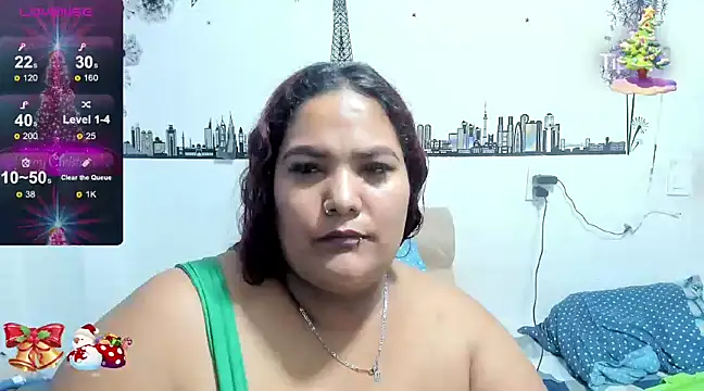 Snapshot of Angiiee_bbw chatting on 12.07.24 Angiiee bbw online show from 12.07.24