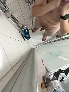 Snapshot of kareem0010 chatting on 02.14.25 kareem0010 online show from 02.14.25