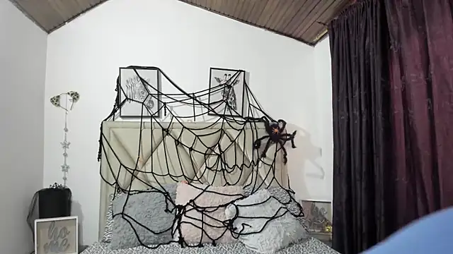 MonyCassius online show from 10.17.25