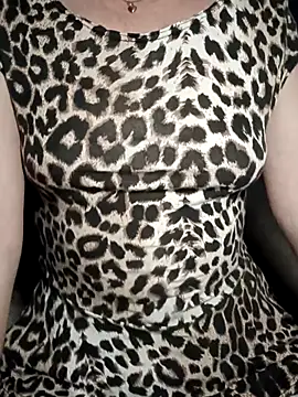 NEW CRYSTAL online show from 11.05.25