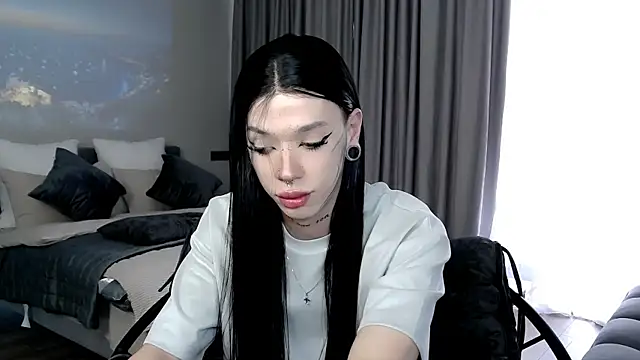 Dasha M online show from 02.25.26