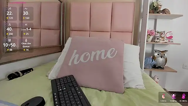 Snapshot of Ally_Parkeer_ chatting on 02.11.25 Ally Parkeer online show from 02.11.25