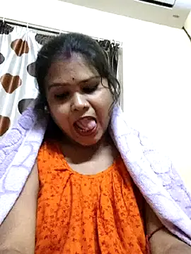 Snapshot of yoursweety09 chatting on 01.12.25 yoursweety09 online show from 01.12.25