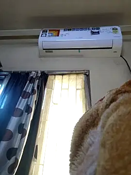 Snapshot of yoursweety09 chatting on 01.15.25 yoursweety09 online show from 01.15.25