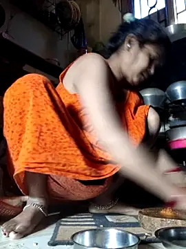 Snapshot of yoursweety09 chatting on 01.20.25 yoursweety09 online show from 01.20.25