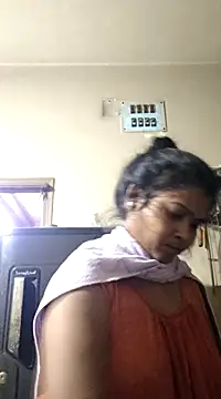 Snapshot of yoursweety09 chatting on 01.25.25 yoursweety09 online show from 01.25.25