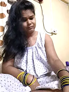 Snapshot of yoursweety09 chatting on 03.09.25 yoursweety09 online show from 03.09.25