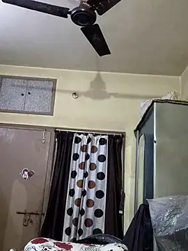 Snapshot of yoursweety09 chatting on 03.12.25 yoursweety09 online show from 03.12.25