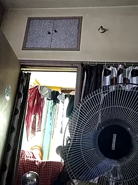 Snapshot of yoursweety09 chatting on 03.13.25 yoursweety09 online show from 03.13.25