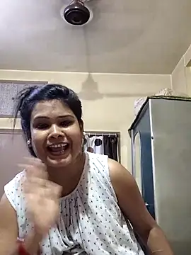 Snapshot of yoursweety09 chatting on 03.15.25 yoursweety09 online show from 03.15.25