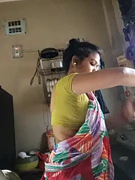 Snapshot of yoursweety09 chatting on 03.22.25 yoursweety09 online show from 03.22.25