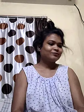 Snapshot of yoursweety09 chatting on 03.22.25 yoursweety09 online show from 03.22.25