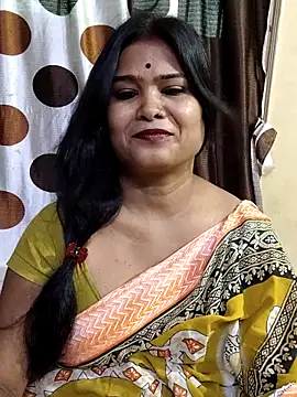 Snapshot of yoursweety09 chatting on 09.13.25 yoursweety09 online show from 09.13.25