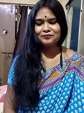 Snapshot of yoursweety09 chatting on 09.18.25 yoursweety09 online show from 09.18.25